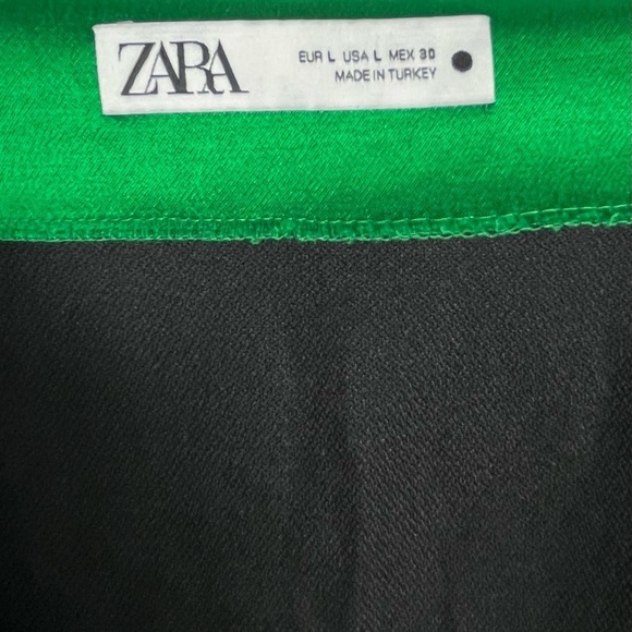Zara Green Skirt | Size: Large - Picture 7 of 8